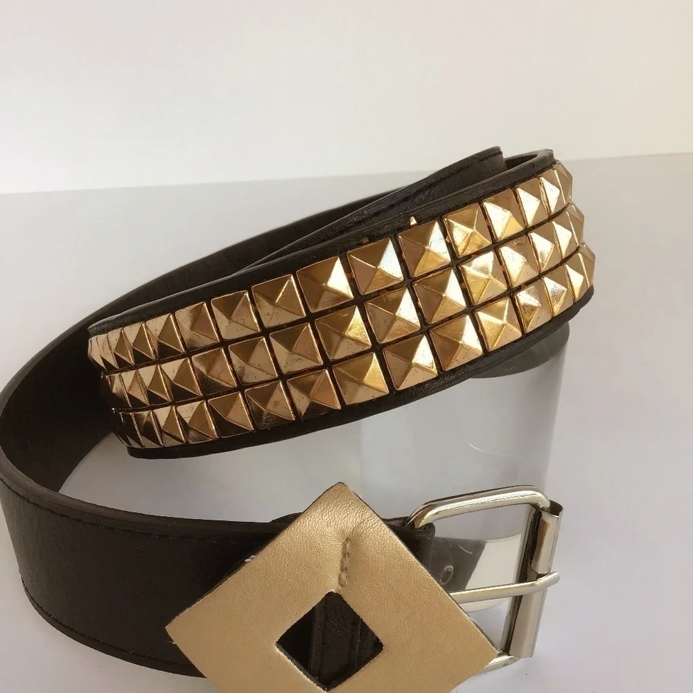 BLACK LEATHER WOMENS BELT WITH STUDDED GOLD